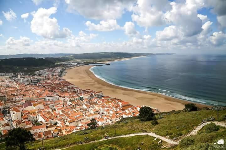 Home Sweet Praia Назаре Экстерьер фото